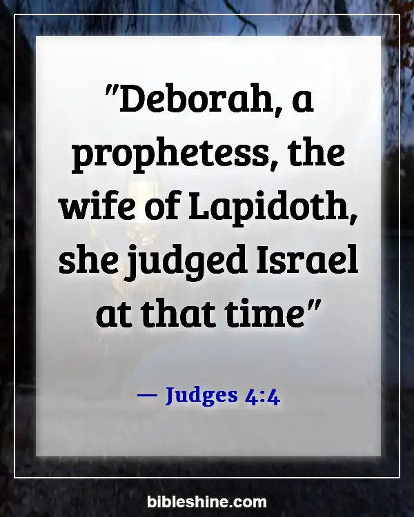 Bible Verse About Women Preachers (Judges 4:4)